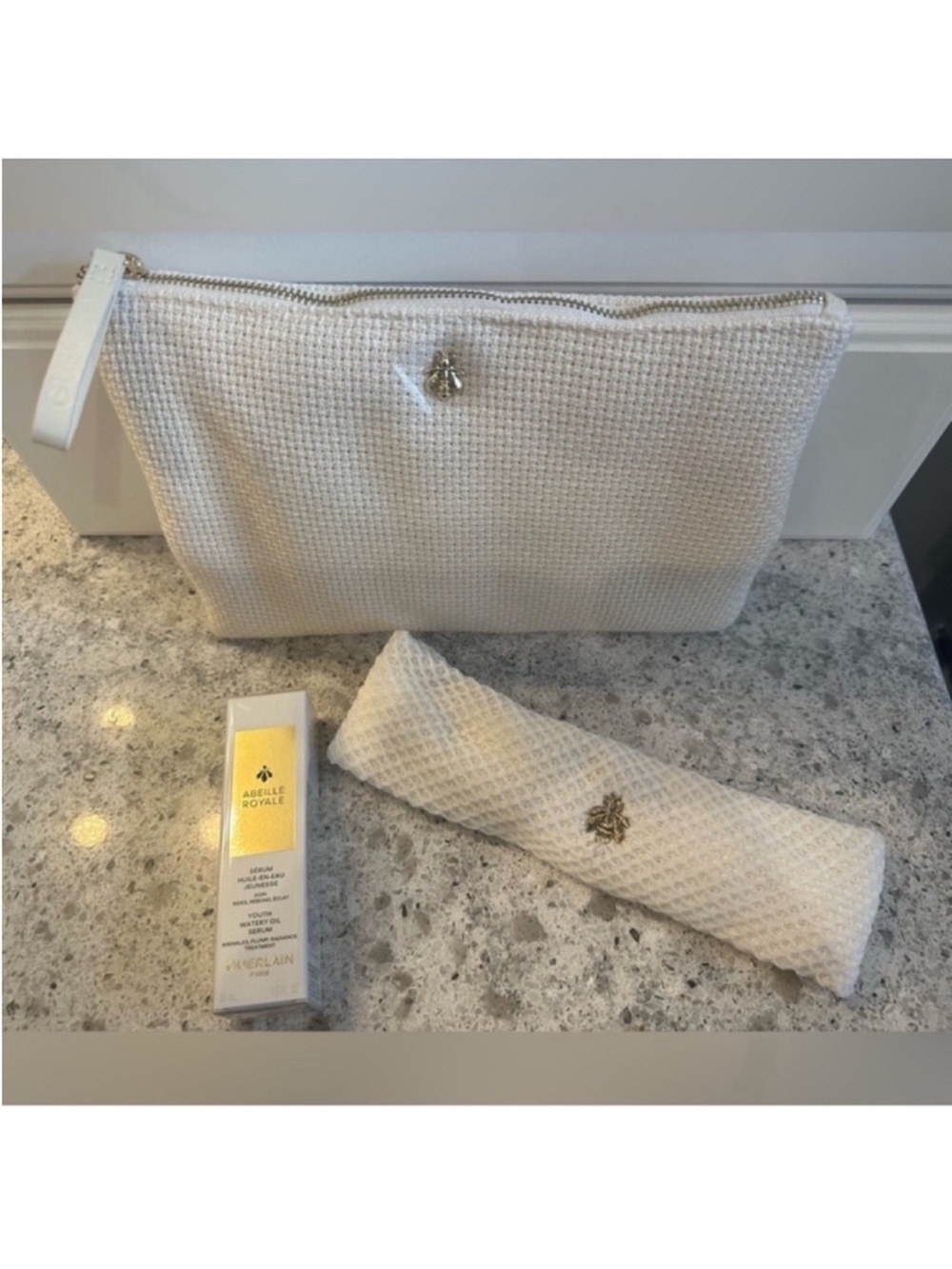 Guerlain Abeille Royale Youth Watery Oil Serum Spa Toiletry woven bag & headband